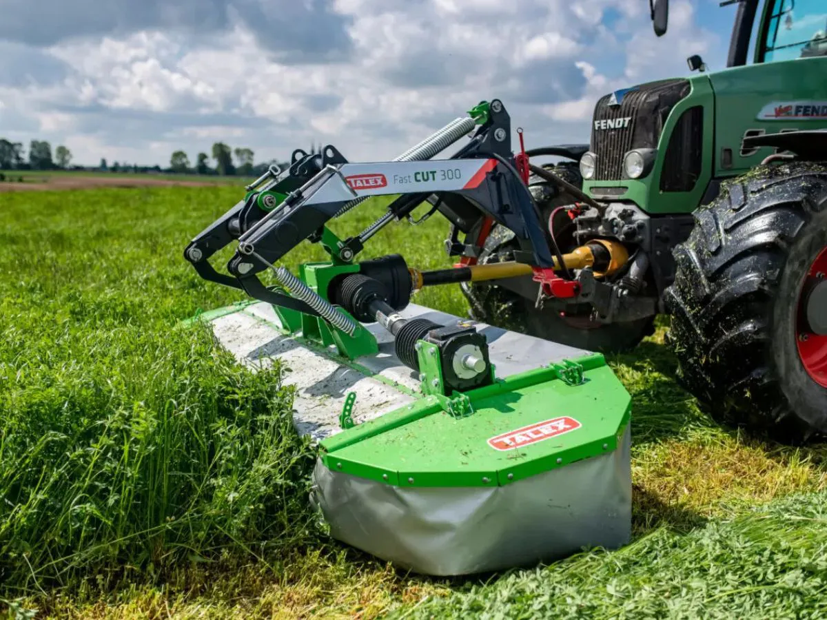 Coasa rotativa frontal Talex Fast Cut 300 Terraking utilaje agricole Salonta (6) Coasa rotativa frontal Talex Fast Cut 300 Terra King Salonta Utilaje Agricole Oradea Bihor
