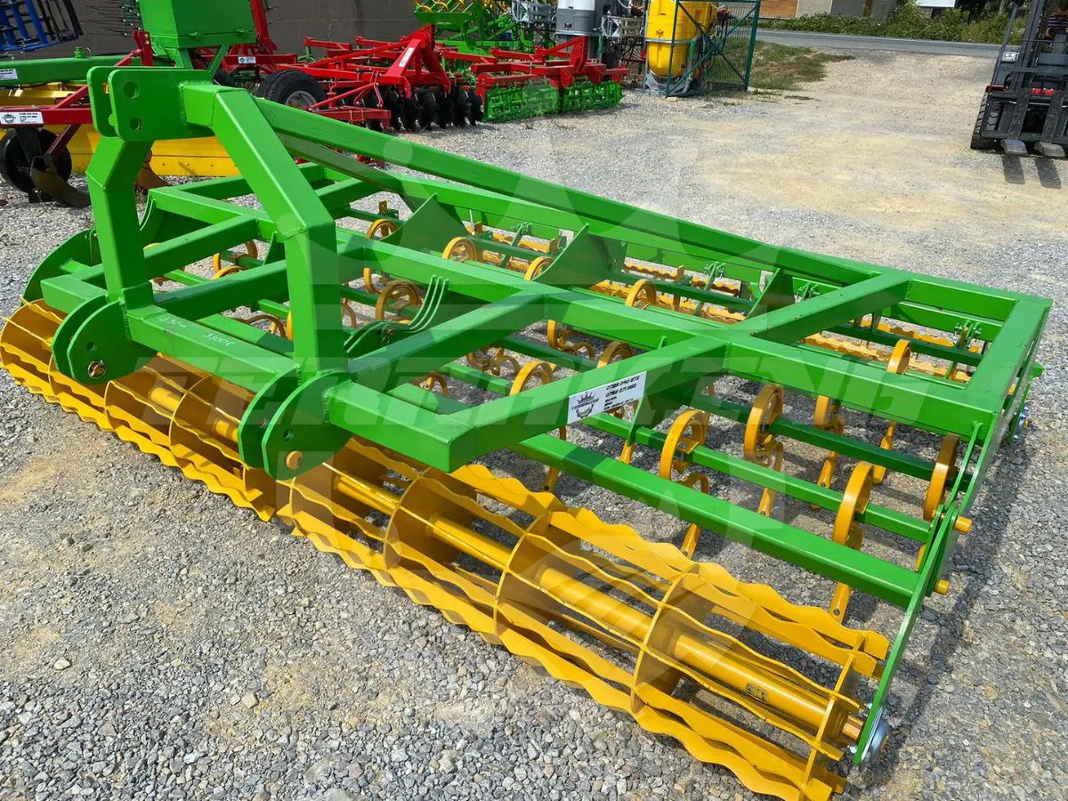 Combinator Letak cu tavalug in fata cadru fix Terraking Utilaje agricole Salonta (4) Combinator Letak cu tavalug in fata cadru fix Terra King Salonta Utilaje Agricole Oradea Bihor