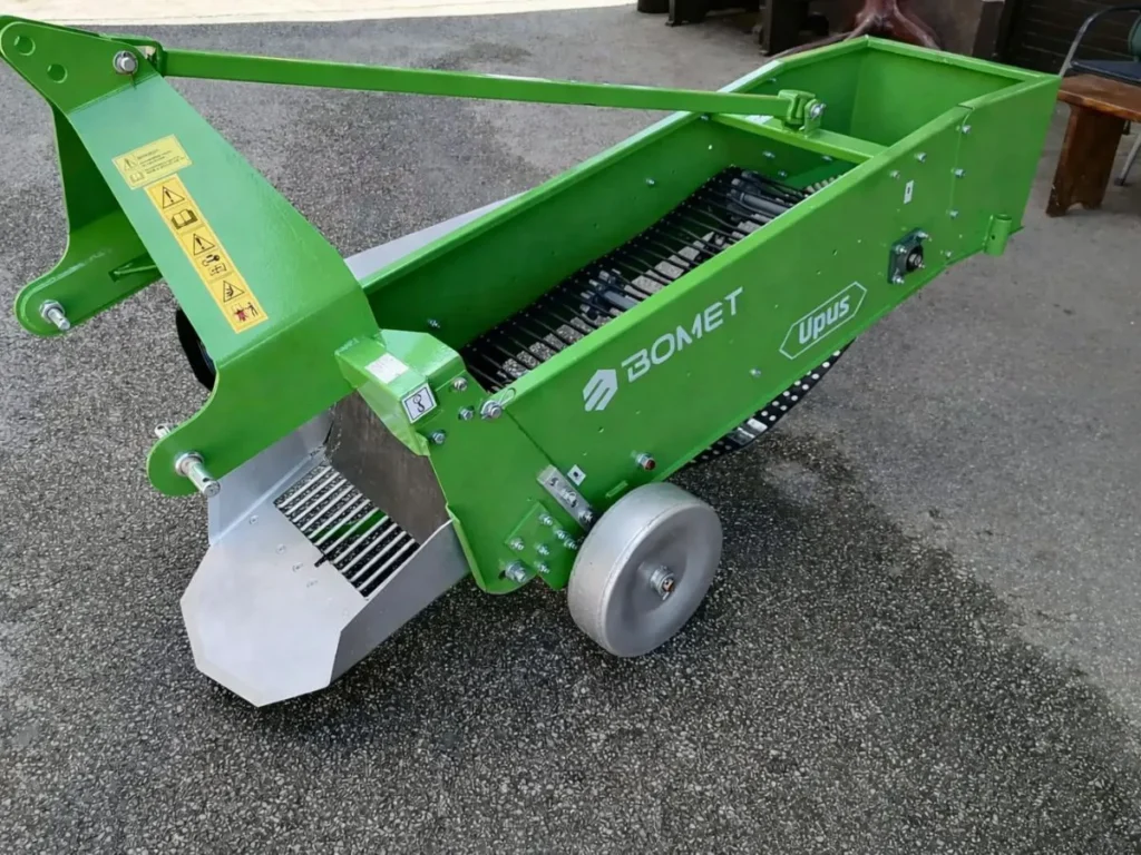 Masina de recoltat radacinoase 1 rand Bomet Upus Terra King Salonta Utilaje Agricole Oradea Bihor