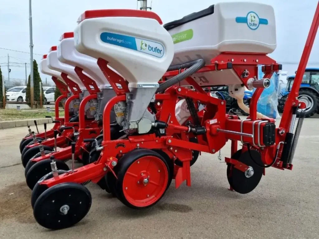 Semanator plante prasitoare Bufer 4 randuri Terra King Salonta Utilaje Agricole Oradea Bihor