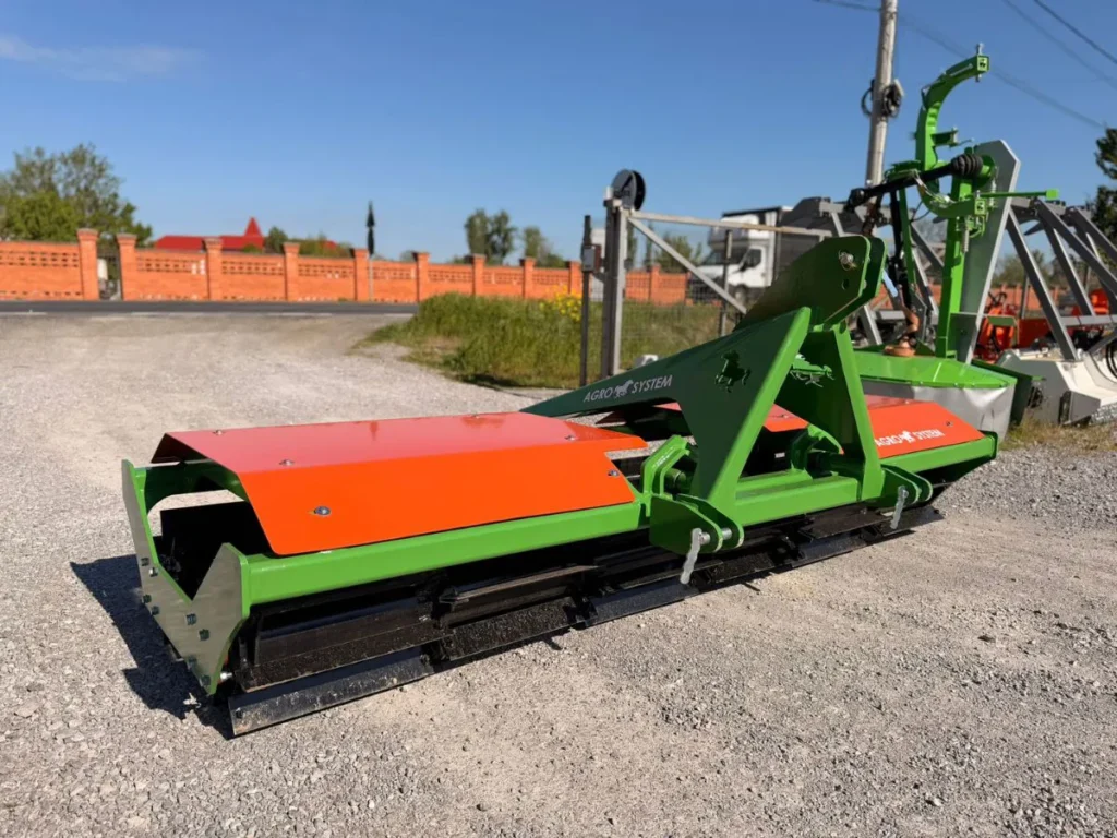 Tocator frontal de resturi Agrosystem cadru fix Terra King Salonta Utilaje Agricole Oradea Bihor