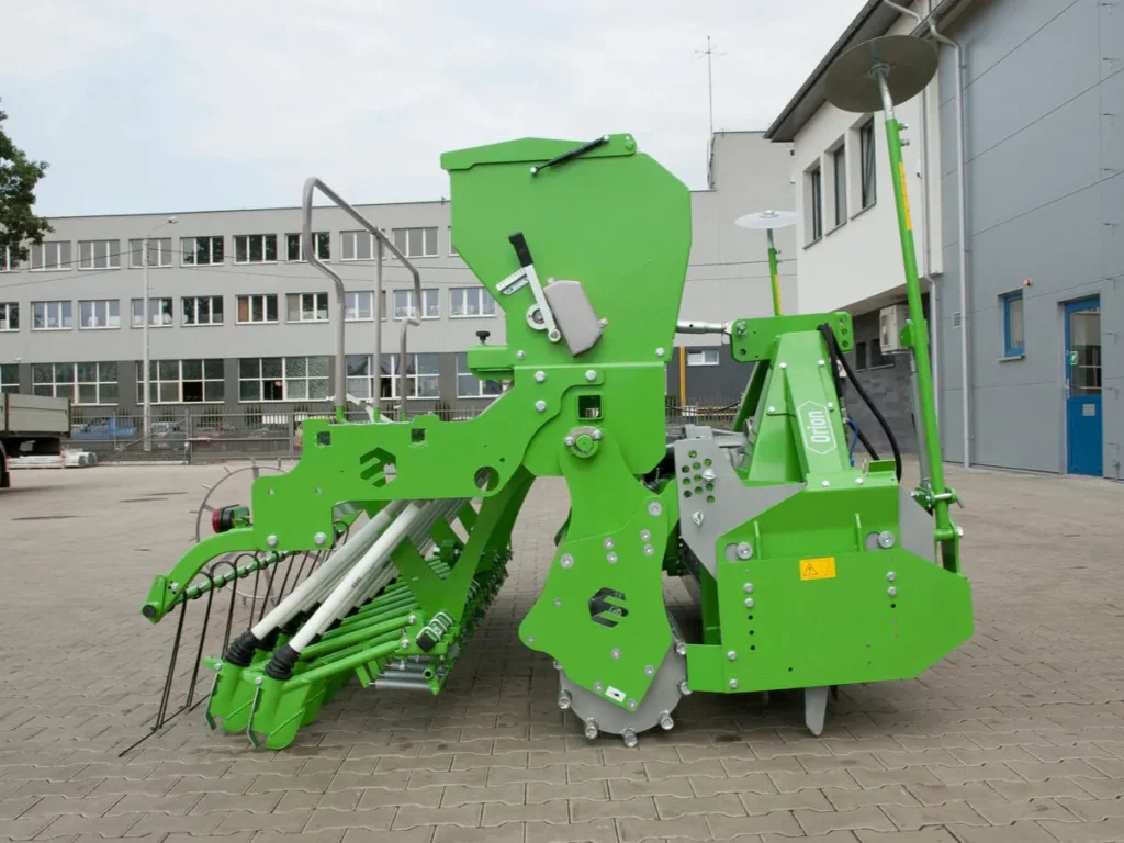 Grapa rotativa Bomet cu semanator de paioase Terra King Salonta Utilaje Agricole Oradea Bihor